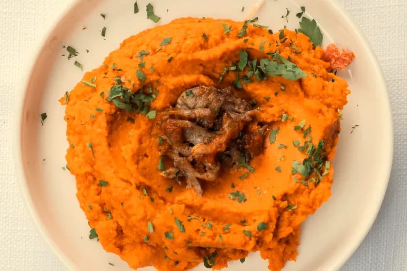 Domatesli Humus